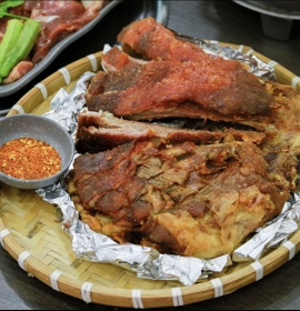 Bẹ sườn nướng giấy bạc mông cổ(0,5KG)
