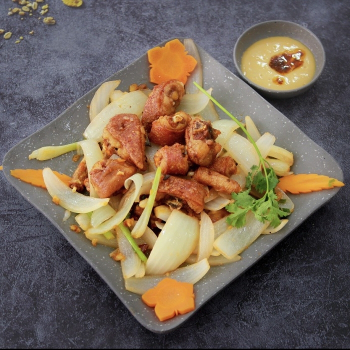 Chân cừu chiên giòn